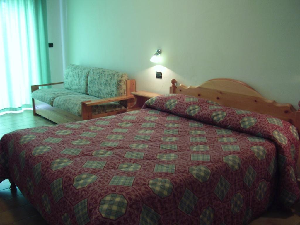 Hotel La Fattoria 卡迈格拉特罗希拉诺 客房 照片